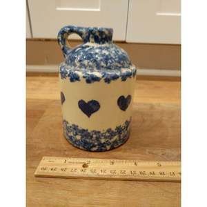 Spongeware little jug blue and white super cute
